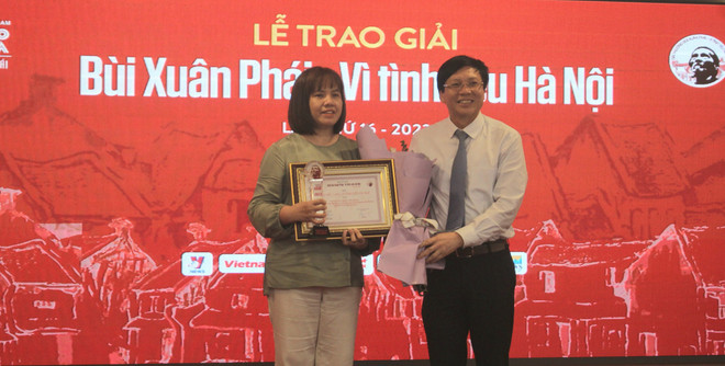 Giải thưởng Bùi Xuân Phái năm 2023: Vinh danh đạo diễn Đặng Nhật Minh ảnh 3