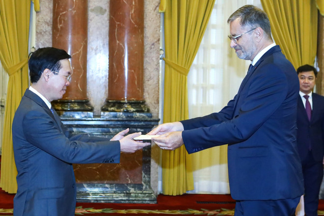 Chính phủ Pháp sẽ đồng hành với sự phát triển của Việt Nam ảnh 1