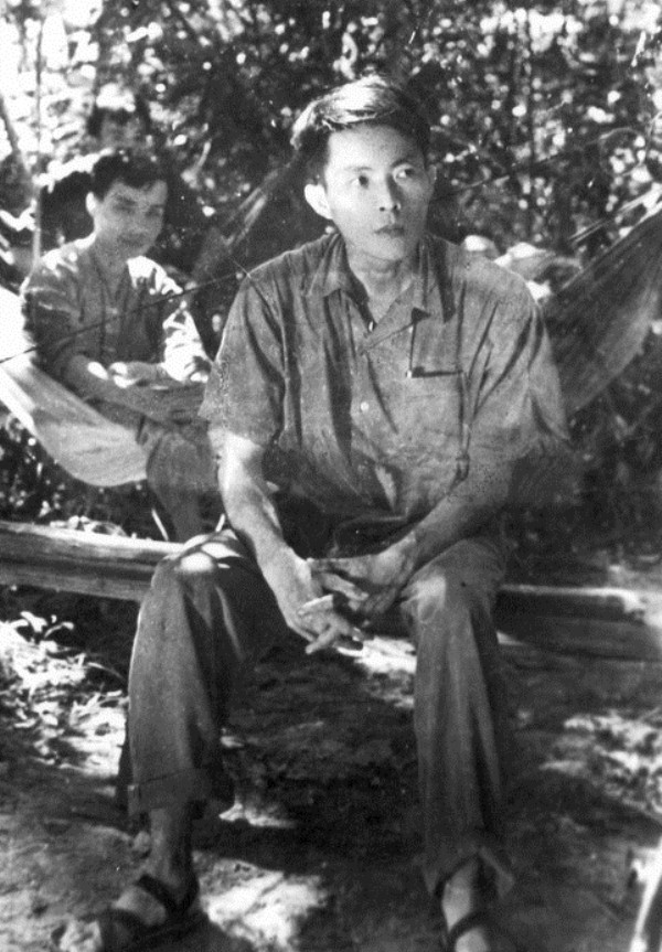 Năm 2014, làng văn Việt tiễn biệt nhiều “cây đa, cây đề” ảnh 4