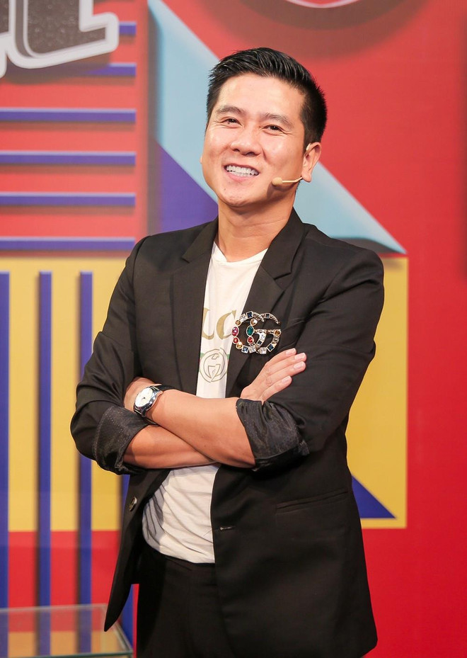 Danh ca Tuấn Ngọc lần đầu ngồi ‘ghế nóng’ Giọng hát Việt ảnh 2