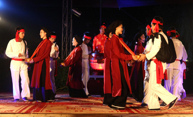 Hát Xoan là một trong những nét sinh hoạt văn hóa độc đáo của nhân dân Phú Thọ. (Ảnh: TTXVN) UNESCO chính thức đưa Hát Xoan khỏi danh sách cần bảo vệ khẩn cấp ảnh 2