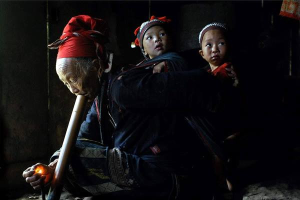 Hai nhiếp ảnh gia mang ‘Sắc màu Việt Nam’ tới Áo và Hy Lạp ảnh 3