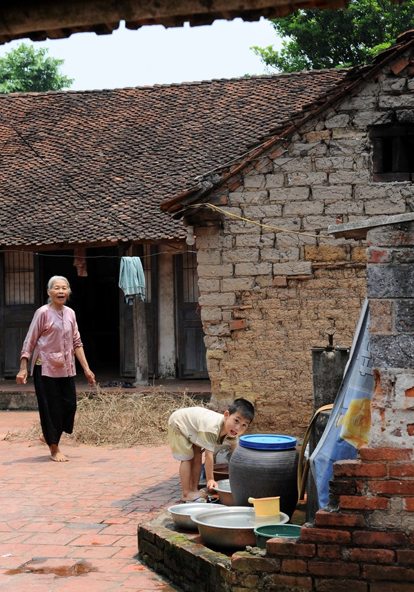 Đầu tư gần 13 tỷ đồng tu bổ, tôn tạo 10 ngôi nhà cổ ở Đường Lâm ảnh 2