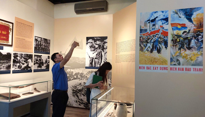 75 năm thi đua ái quốc: 'Ươm những mầm xanh' để xây dựng đất nước ảnh 1