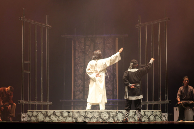 Kịch 'Vang bóng một thời': Đẩy cao mâu thuẫn giữa tử tù và quản ngục ảnh 3