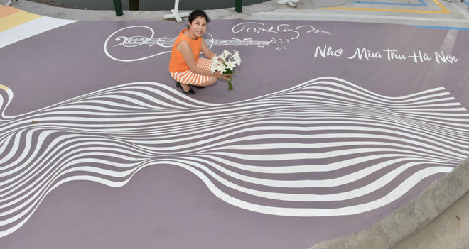 Nhiều nghệ sỹ hội ngộ trong đêm nhạc tại phố đi bộ Trịnh Công Sơn ảnh 2