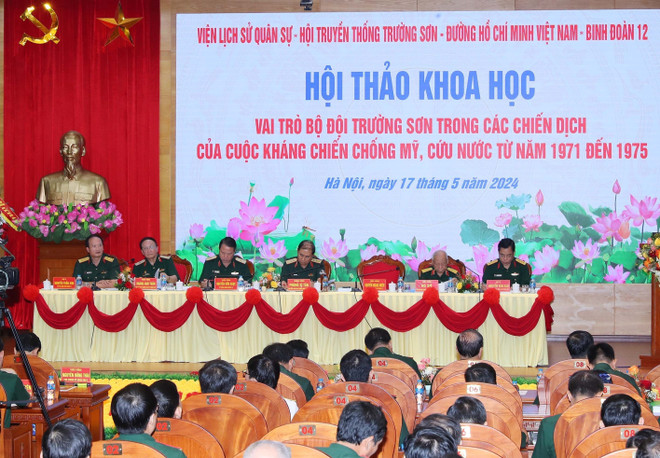 Quang cảnh buổi hội thảo. (Ảnh: Trọng Đức/TTXVN) vna_potal_hoi_thao_khoa_hoc_vai_tro_cua_bo_doi_truong_son_trong_cac_chien_dich_cua_cuoc_khang_chien_chong_my_cuu_nuoc_tu_nam_1971_den_1975_7380579.jpg