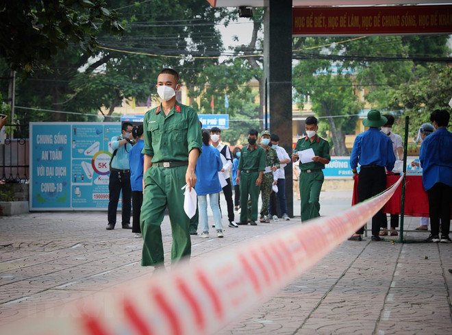 Thi tốt nghiệp THPT đợt 2: Mức độ đề thi tương đương với đợt 1 ảnh 1