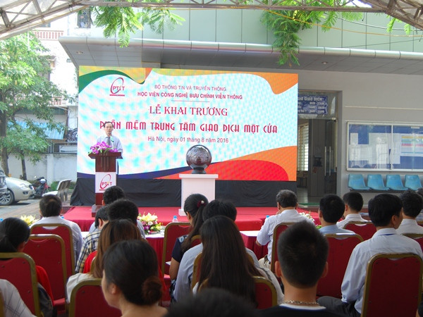 Mở văn phòng giao dịch một cửa online phục vụ sinh viên ảnh 1