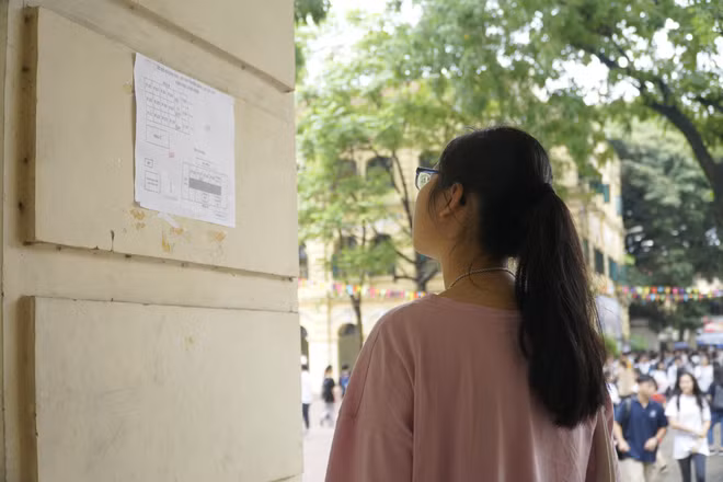 Trường THPT chuyên ngữ công bố số lượng hồ sơ đăng ký dự thi ảnh 1