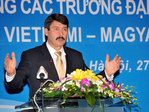 Hội nghị Hiệu trưởng các đại học Việt Nam–Hungary lần thứ nhất ảnh 1