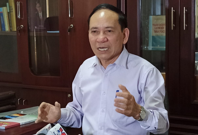 Tác giả viết sách giáo khoa: Không có chuyện hợp nhất giữa các bộ sách ảnh 1