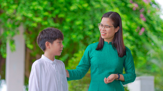 Chuyên gia tiết lộ bí quyết giúp trẻ “cai nghiện” máy tính, tivi ảnh 2