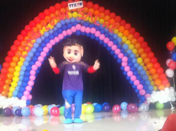 Thông tấn xã Việt Nam tổ chức giao lưu "Lung linh sắc Hè 2015" ảnh 1