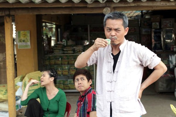 Trung Hiếu: “Đã không chơi thì thôi, nhưng đời là cứ phải rực rỡ" ảnh 1