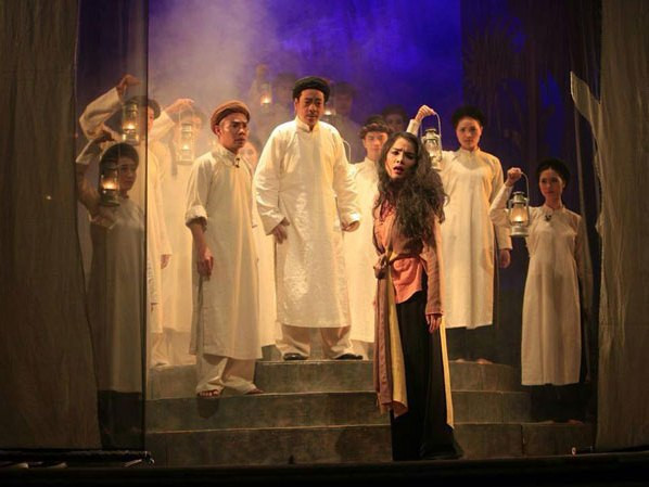 Cục trưởng Cục Nghệ thuật Biểu diễn: Sân khấu chuyển mình trong bế tắc ảnh 1