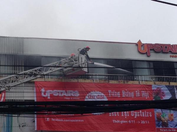 [Photo] Cận cảnh vụ cháy tại cửa hàng thức ăn nhanh ở Thanh Xuân Bắc ảnh 5