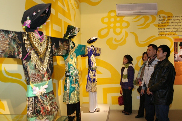 Giới thiệu tín ngưỡng thờ Mẫu Việt Nam ở các nước châu Âu ảnh 1