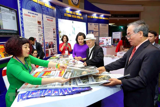 Truyền thông về văn hóa ứng xử: Cần những phân tích, cảnh báo cụ thể ảnh 1