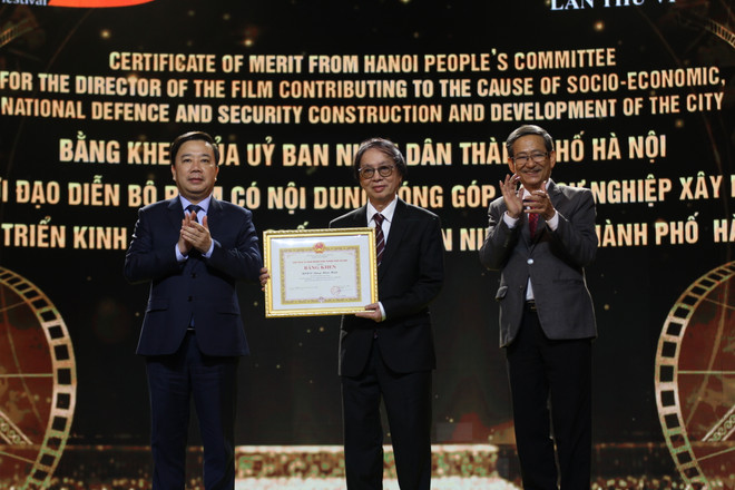 Bây giờ đã đến tháng Mười: Bữa tiệc phim tri ân NSND Đặng Nhật Minh ảnh 1