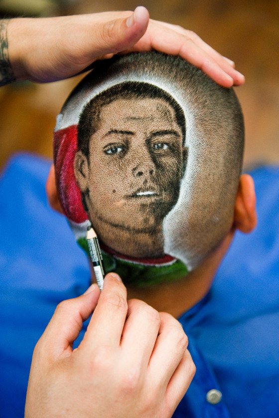 Trào lưu vẽ mặt các thần tượng lên đầu tại World Cup 2014 ảnh 3