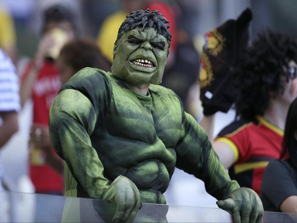 Những bộ trang phục ấn tượng trong mùa World Cup 2014 ảnh 2