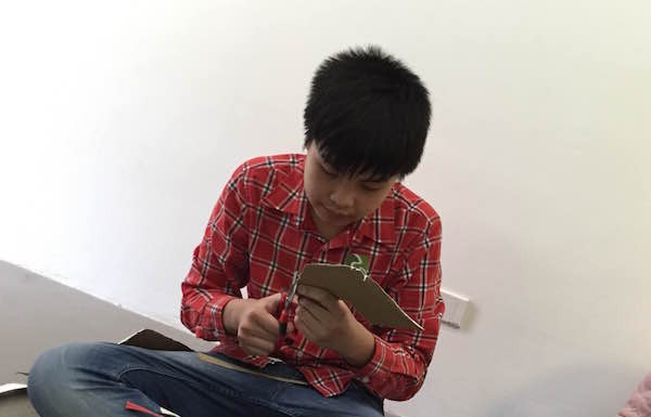 “Chạm” đến tâm hồn trẻ tự kỷ để mở ra những thế giới nghệ thuật ảnh 3