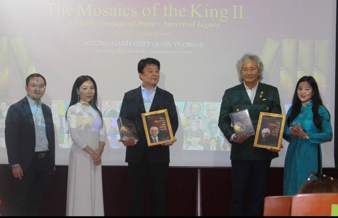 LỄ RA MẮT SÁCH TẠI TRƯỜNG ĐH SEJONG 19052024.jpg