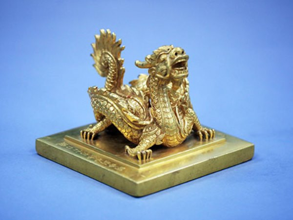 Đề nghị công nhận ấn vàng triều Nguyễn là bảo vật quốc gia ảnh 1