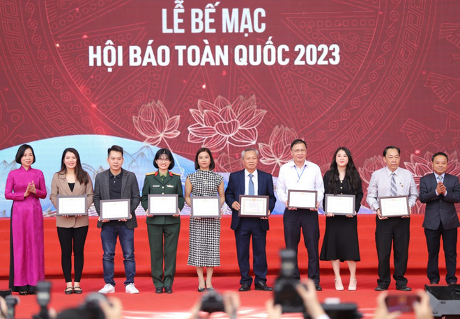 Báo chí: Đổi mới mạnh mẽ để phát huy vai trò của sức mạnh thông tin ảnh 5