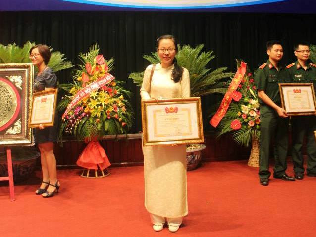 Sáng chế chữa bỏng hoàn toàn mới của cô sinh viên xứ Huế ảnh 1