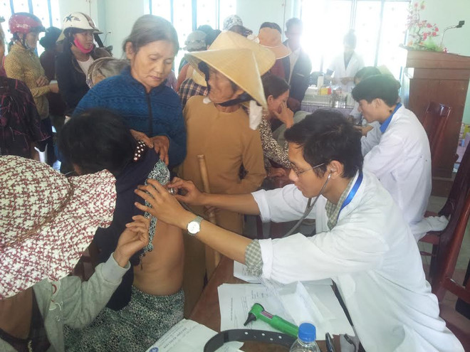 Bác sỹ trẻ Đinh Tất Thắng: “Cứ nơi nào nghèo khó nhất thì mình đến" ảnh 2