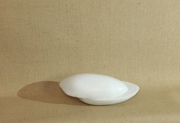 Lê Thiết Cương tiếp tục khẳng định phong cách tối giản với điêu khắc ảnh 2