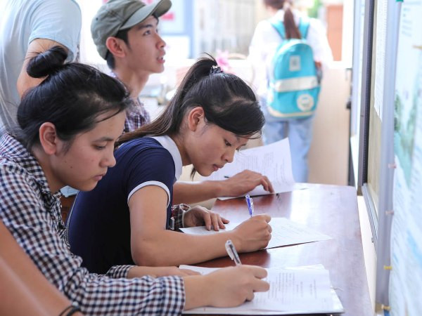 Lo ngại tiêu cực, Bộ Giáo dục khóa phần mềm tuyển sinh từ chiều 20/8 ảnh 1