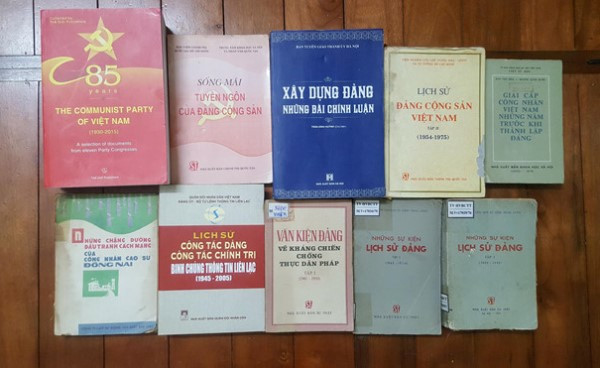Hội chợ sách cũ Hà Nội giới thiệu nhiều tài liệu về lịch sử Đảng ảnh 2