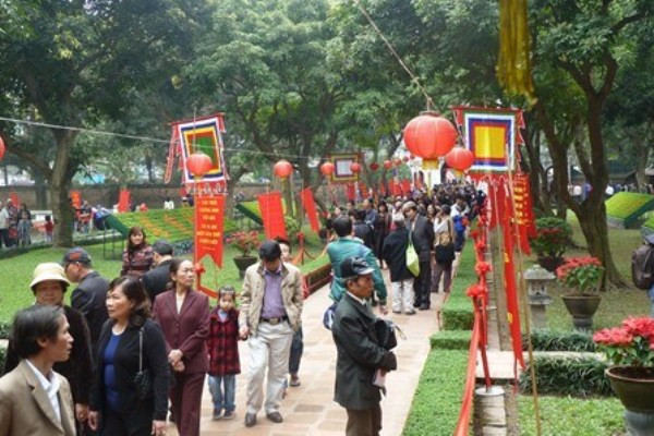 Ngày thơ Xuân Giáp Ngọ: “Từ Điện Biên đến Trường Sa” ảnh 1