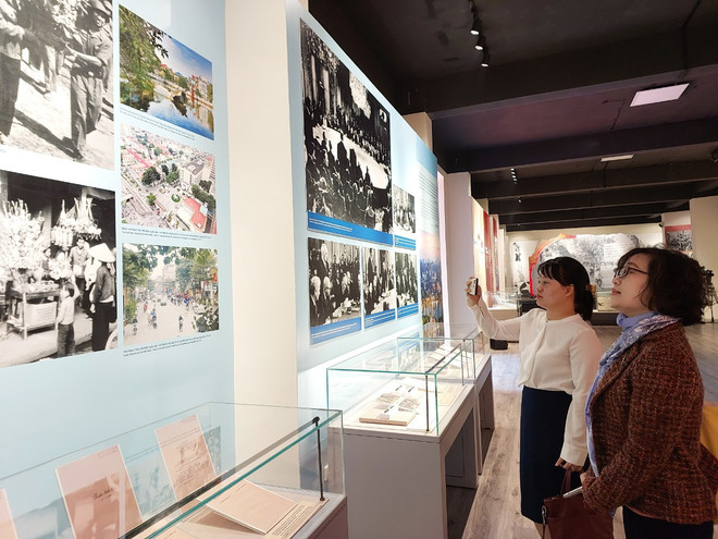 Máu và hoa: Hiểu thêm về 12 ngày đêm quật khởi của Thủ đô trước B52 Mỹ ảnh 7