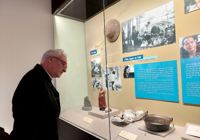 Máu và hoa: Hiểu thêm về 12 ngày đêm quật khởi của Thủ đô trước B52 Mỹ ảnh 4