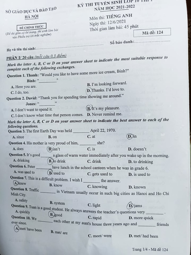 Hà Nội: Đề thi chính thức vào lớp 10 môn Ngữ văn và Ngoại ngữ ảnh 2
