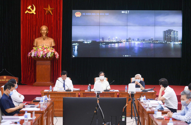 Bộ trưởng Bộ GD&ĐT: Xã hội học tập là nguồn lực đặc biệt quốc gia ảnh 1