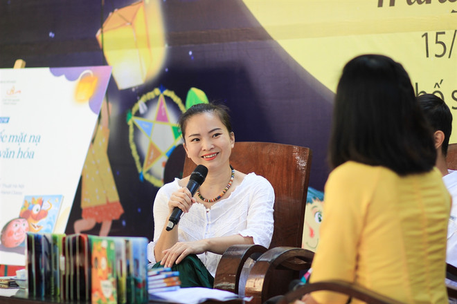 'Ảnh xạ': Cô đọng hơn 20 năm nghiên cứu mỹ thuật của Trang Thanh Hiền ảnh 1