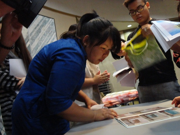 Thực hành phương pháp nhuộm màu kusaki-zome tại Hà Nội ảnh 2