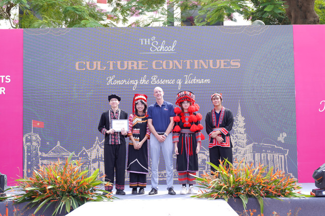 TH School Lễ hội văn hóa Việt Nam.jpg