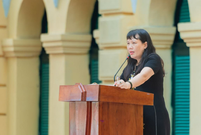 Hiệu trưởng khuyên phụ huynh không cần mua sách bài tập ảnh 1