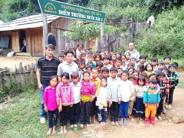 Tri ân 64 thầy cô cắm bản ở các điểm trường thuộc 62 huyện nghèo ảnh 1