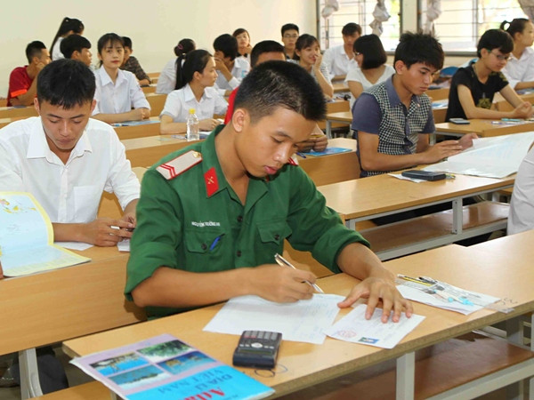 150 thí sinh bị đình thi chỉ trong buổi thi môn Địa lý ảnh 1