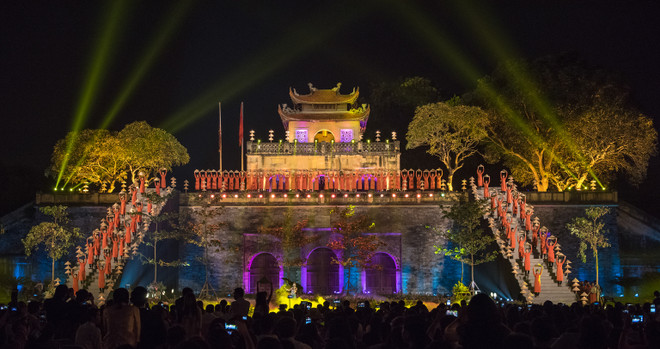 Triển lãm ảnh 'Cây cầu hữu nghị' kết nối văn hóa Việt Nam-Ấn Độ ảnh 3