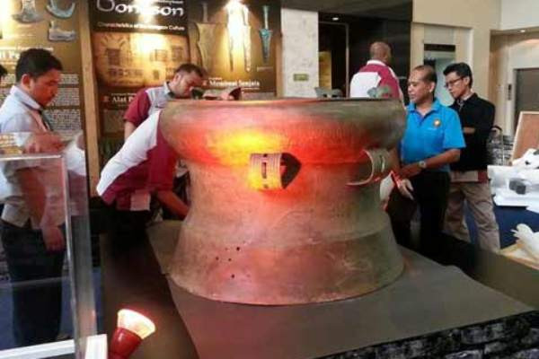 Giới thiệu hiện vật văn hóa Đông Sơn tại Malaysia ảnh 1