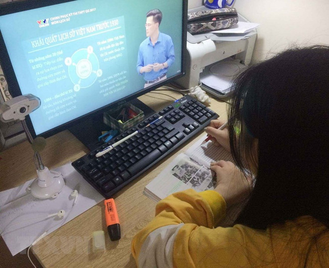 Hà Nội: Phụ huynh băn khoăn khi học sinh chưa thi xong đã nghỉ hè ảnh 1