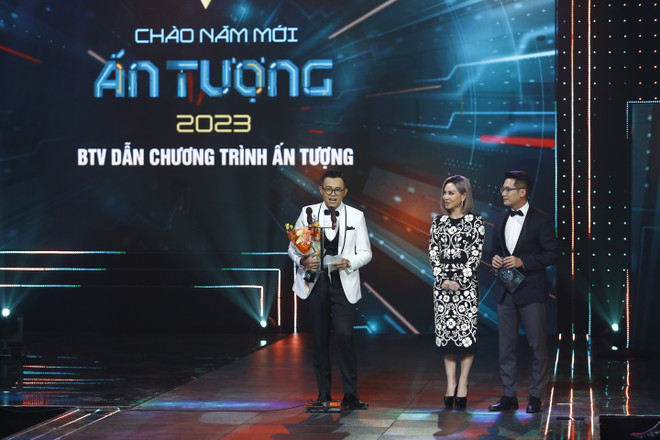 Giải thưởng VTV Awards 2022: 'Thương ngày nắng về' lập 'cú đúp' ảnh 5